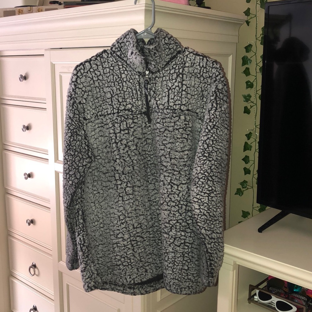 Fuzzy quarter zip